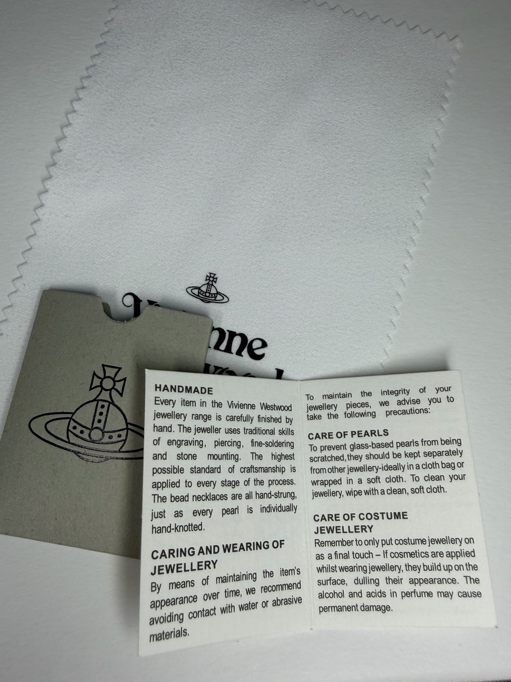 Authentic Vivienne Westwood Silver Giant Orb Necklace accessory w/ Packaging - Picture 2 of 8
